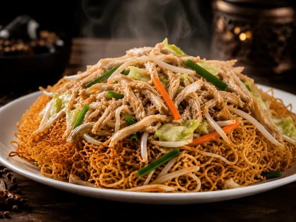 Shredded Chicken-Fried Noodles (Crispy)