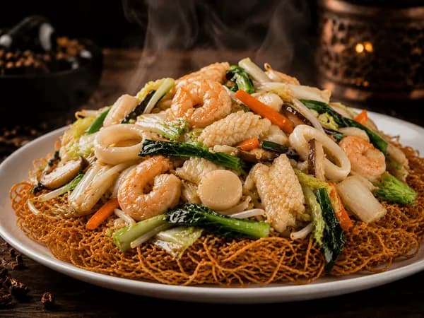 Seafood-Fried Noodles (Crispy)