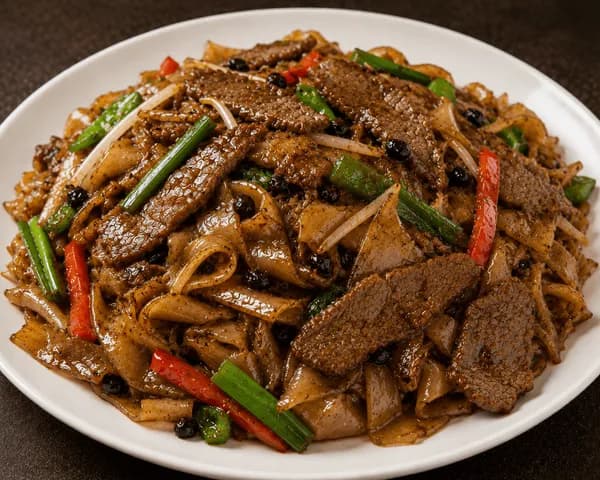 Rice Noodles with Beef in Black Bean Sauce